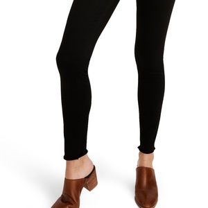 Madewell 9in high rise skinny raw hem